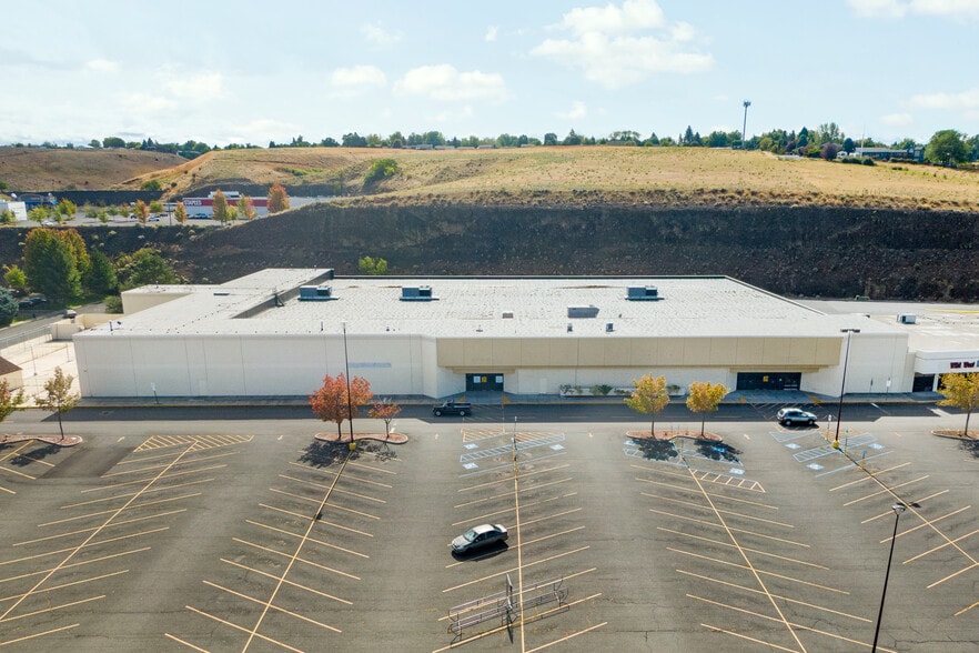 2002-2110 Thain Grade, Lewiston, ID for lease - Building Photo - Image 2 of 6