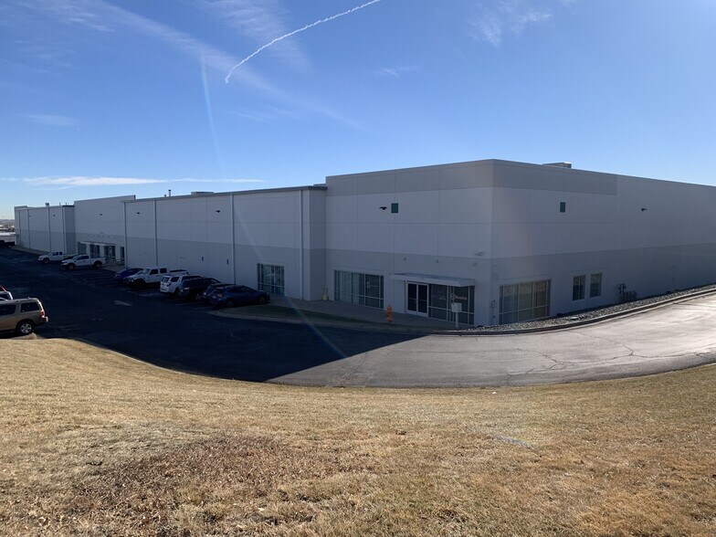 5330-5390 Pecos St, Denver, CO for sale - Building Photo - Image 1 of 1