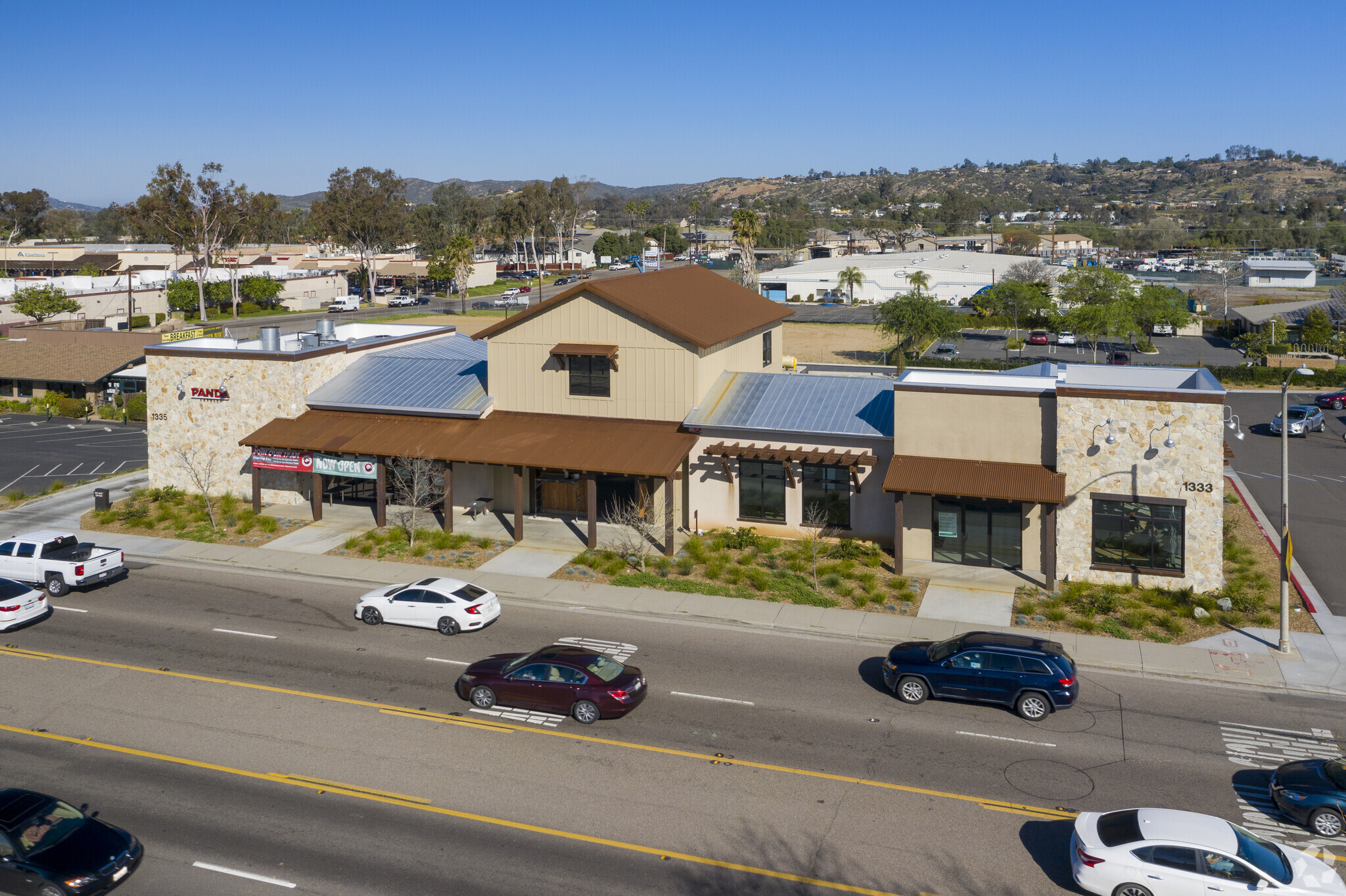 1325 Main St, Ramona, CA for lease Building Photo- Image 1 of 7