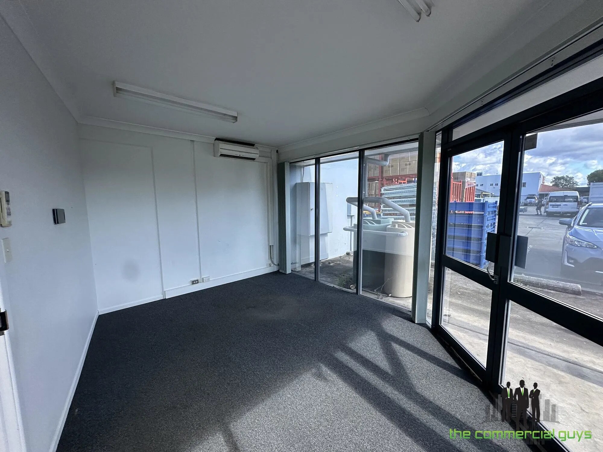 16 Lear Jet Dr, Caboolture for lease Interior Photo- Image 1 of 10