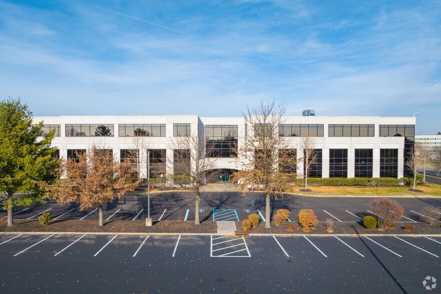 11 Waterview Blvd, Parsippany, NJ for sale - Building Photo - Image 3 of 12