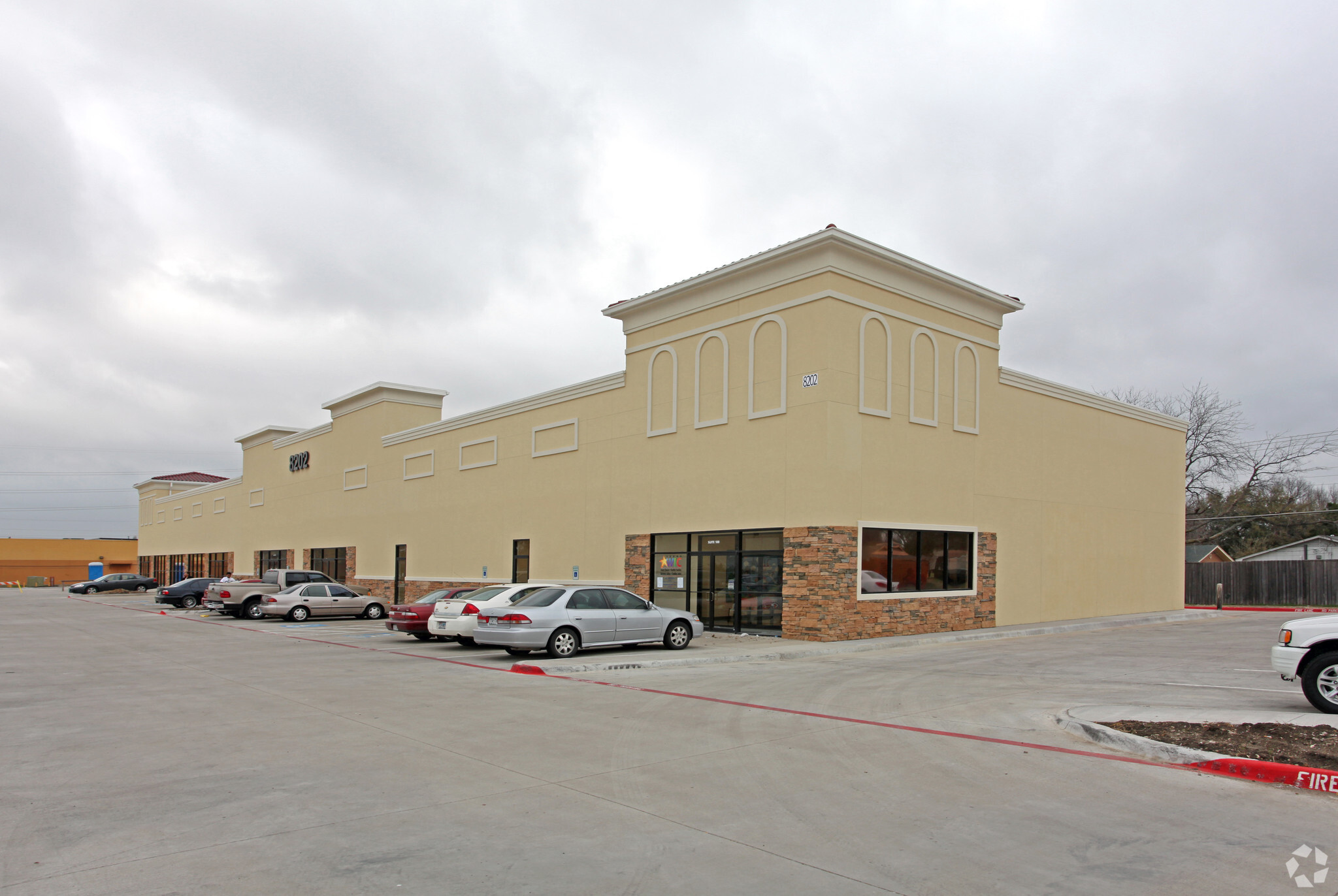 8202 Spring Valley Rd, Dallas, TX for lease Building Photo- Image 1 of 7