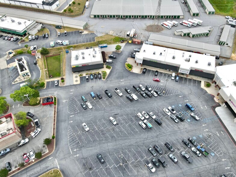 1810-1832 Woodruff Rd, Greenville, SC for sale - Building Photo - Image 1 of 1