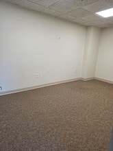 258 Corporate Dr, Madison, WI for lease Interior Photo- Image 2 of 3