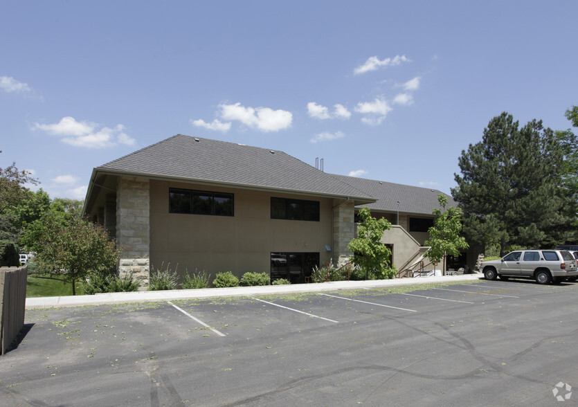 353 W Drake Rd, Fort Collins, CO for lease - Building Photo - Image 3 of 11