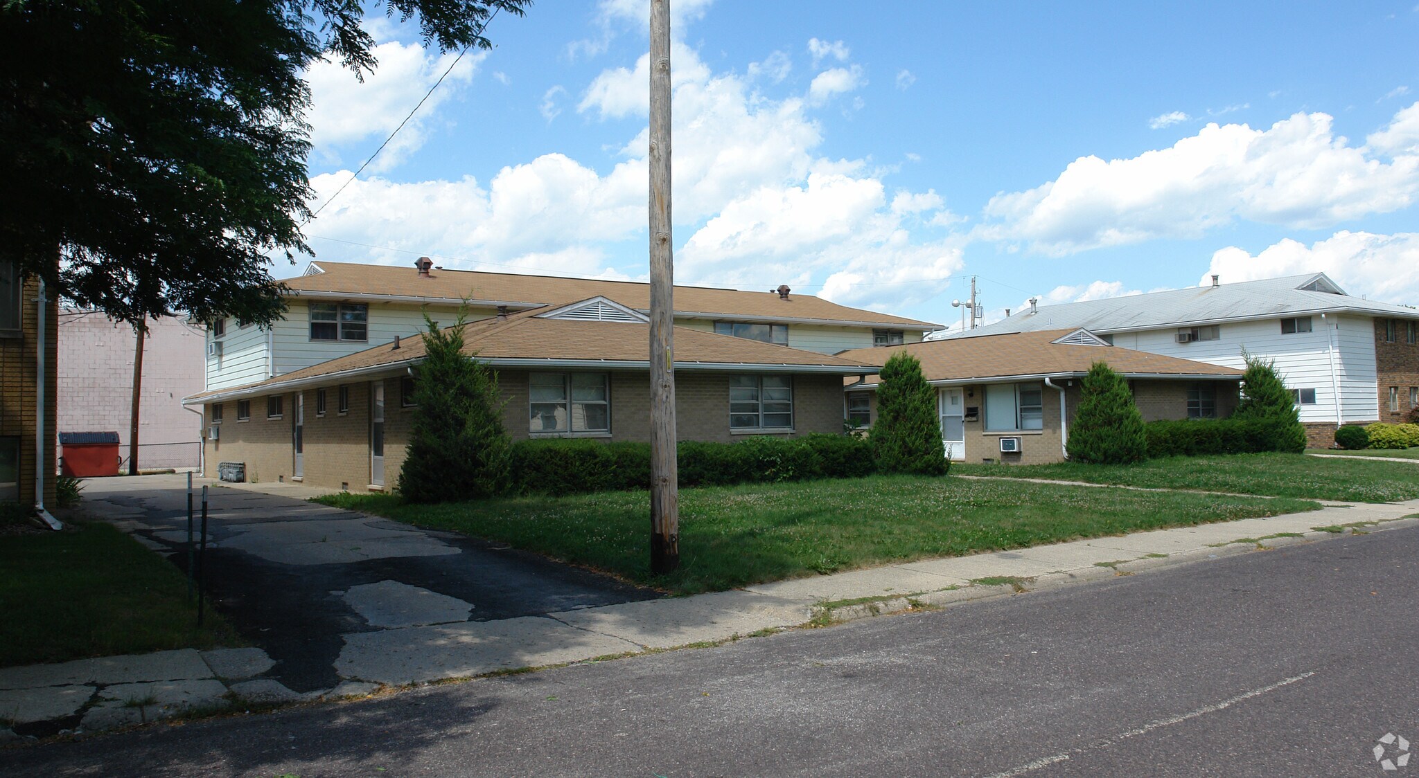 2525 W Wardcliffe Dr, Peoria, IL 61604