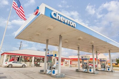 1000 Country Ln, Castroville, TX for sale Building Photo- Image 1 of 1