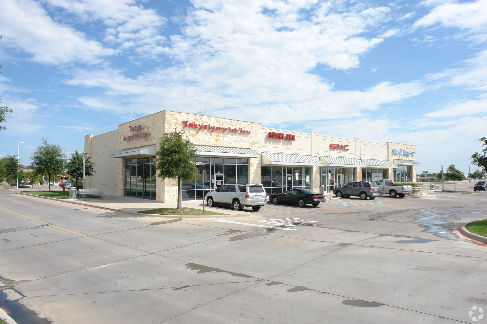 116-142 E Interstate 20, Weatherford, TX for lease Building Photo- Image 1 of 19