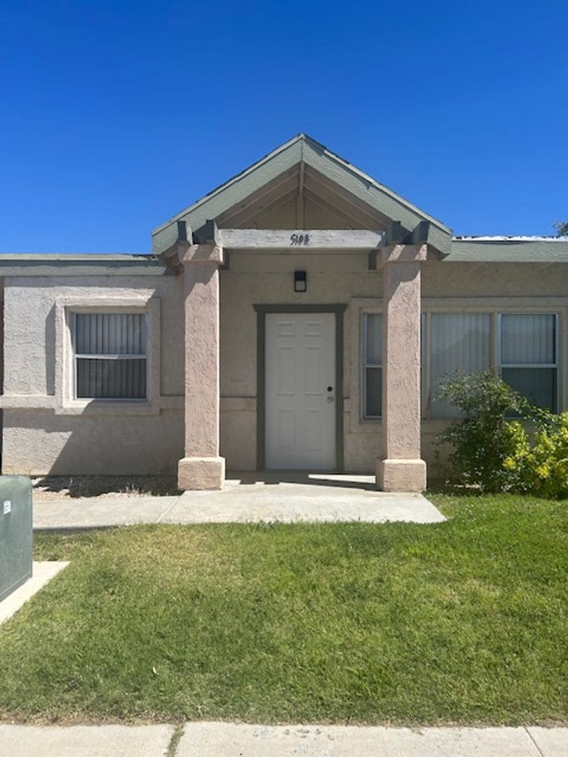 400 Cisco St, Ridgecrest, CA for sale Primary Photo- Image 1 of 1