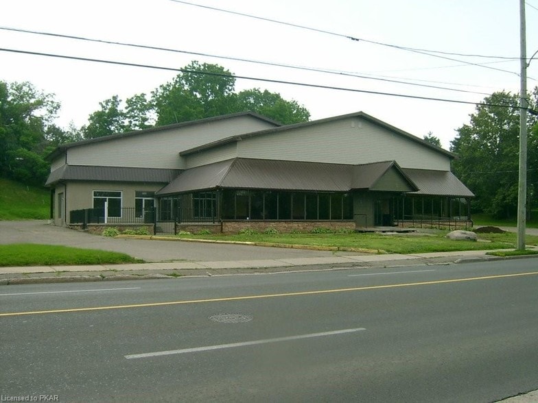 1097 Water St, Peterborough, ON for sale - Primary Photo - Image 1 of 1