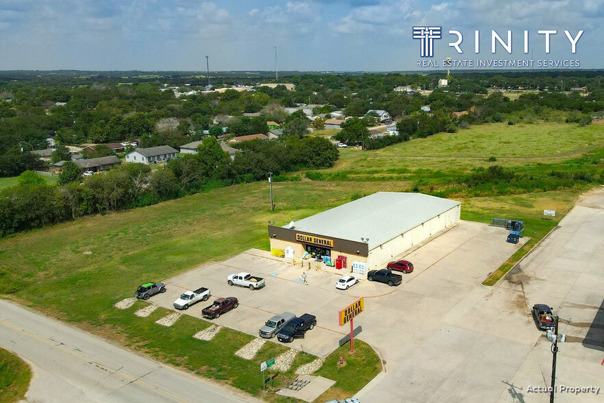 705 Main St, Florence, TX for sale - Building Photo - Image 1 of 1