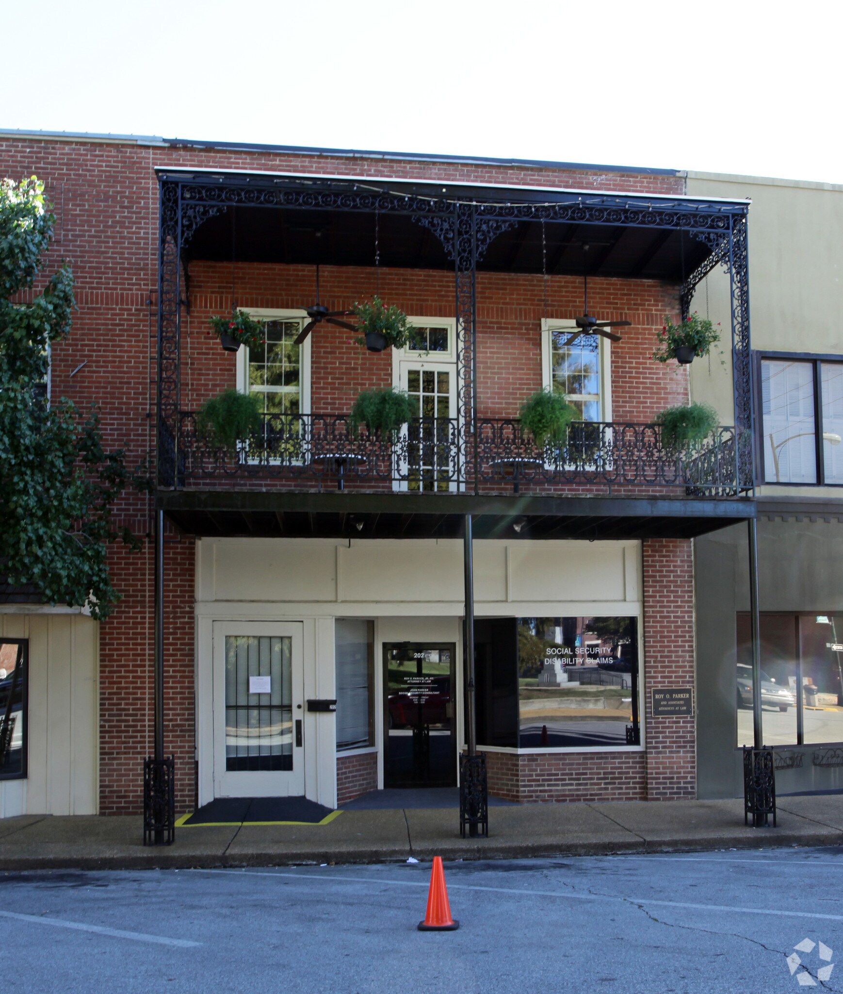 202 N Spring St, Tupelo, MS for sale Building Photo- Image 1 of 1