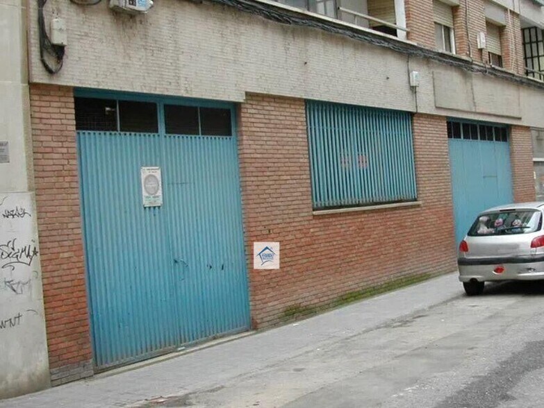 Retail in Cáceres for sale - Building Photo - Image 1 of 3