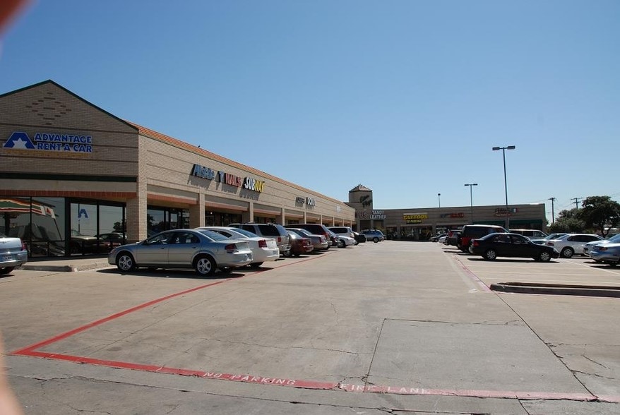 2000 Esters Rd, Irving, TX for sale - Primary Photo - Image 1 of 1