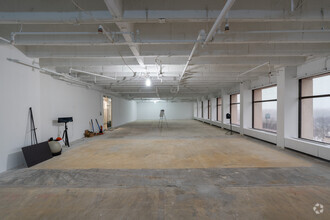 8725 W Higgins Rd, Chicago, IL for lease Interior Photo- Image 2 of 5