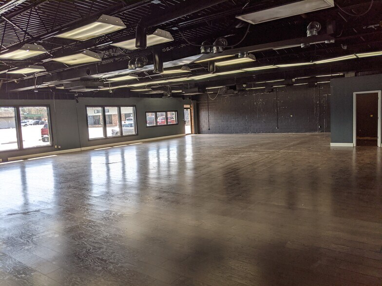 6500 W Main St, Belleville, IL for lease - Building Photo - Image 3 of 25