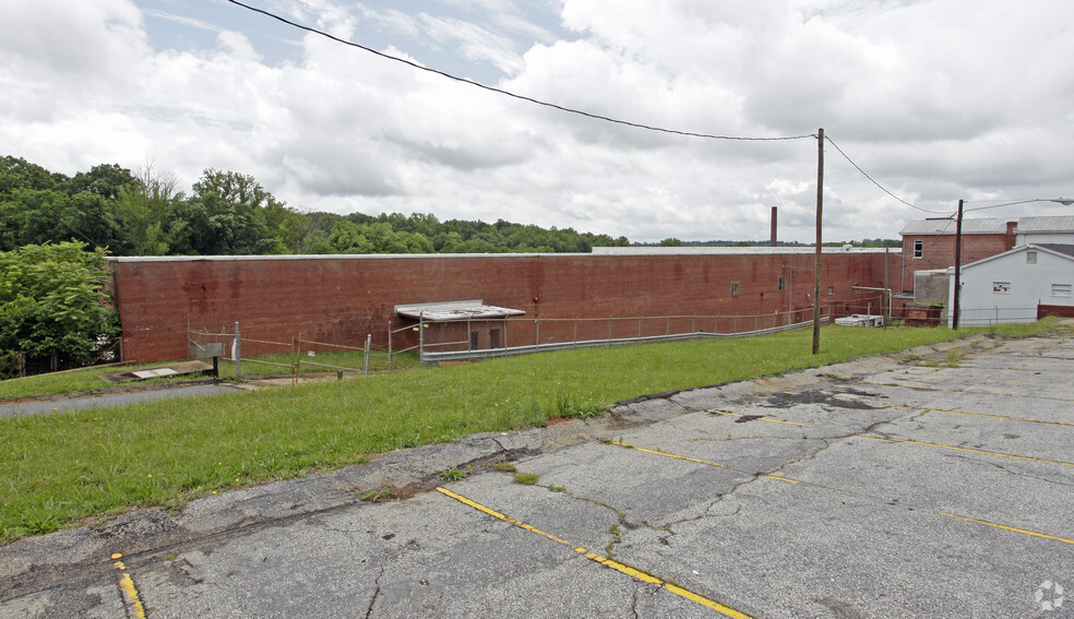 7 N Main St, Startex, SC for sale - Building Photo - Image 1 of 1