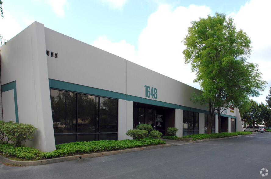 1640-1648 Mabury Rd, San Jose, CA for lease - Building Photo - Image 3 of 6