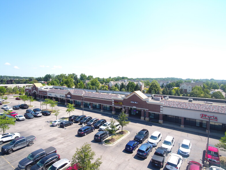 31164-31208 Beck Rd, Novi, MI for lease - Building Photo - Image 3 of 16