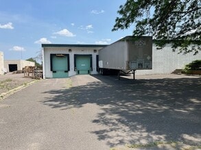 2845 S Anthony Ln, Saint Anthony, MN for lease Building Photo- Image 2 of 7