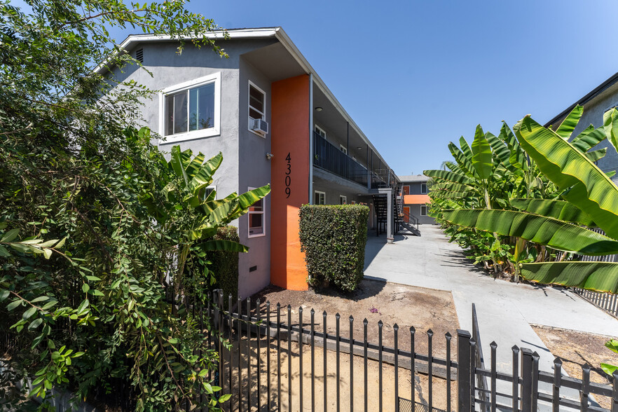 4309 W Adams Blvd, Los Angeles, CA for sale - Building Photo - Image 1 of 19