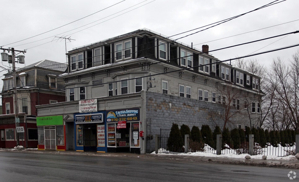 136138 Winter St, Haverhill, MA 01830