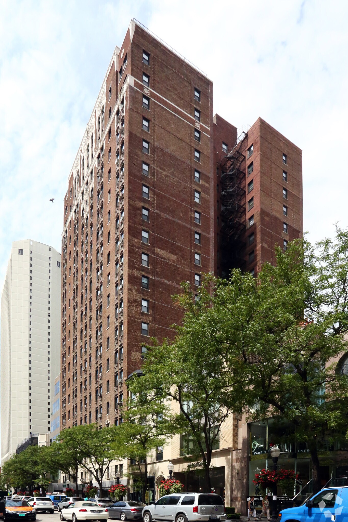 40 E Oak St, Chicago, IL for sale Primary Photo- Image 1 of 1