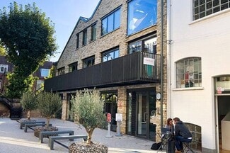 More details for Turnham Green Terrace Mews, London - Office for Lease