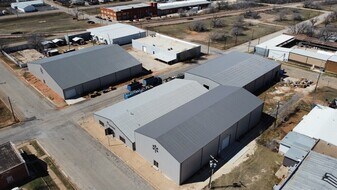 218 W 3rd St, 306 & 311 Ash St - Warehouse