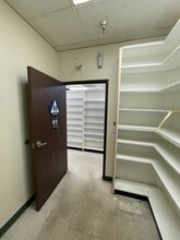 11525 Brookshire Ave, Downey, CA for lease Interior Photo- Image 2 of 7