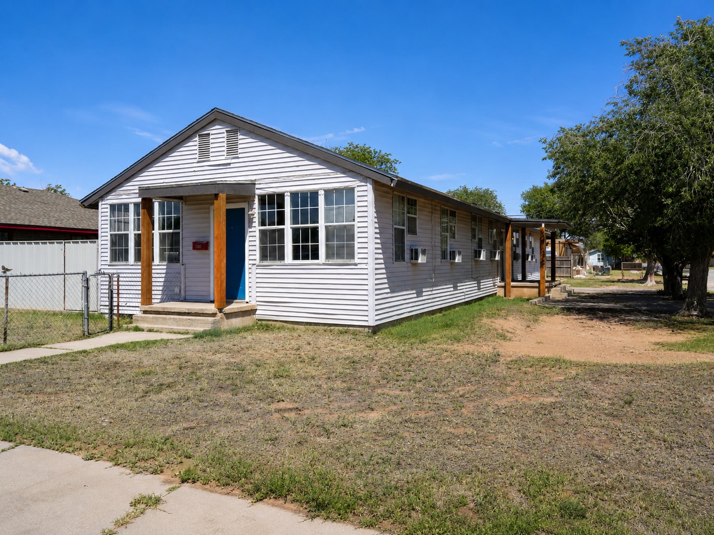 2400 College Ave, Midland, TX for lease Building Photo- Image 1 of 10