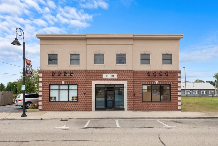 11019 Front St, Mokena, IL for sale - Building Photo - Image 1 of 30