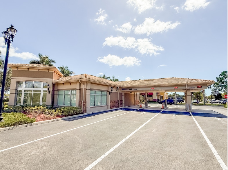 3501 Vandenberg Way, Estero, FL for lease - Building Photo - Image 2 of 4