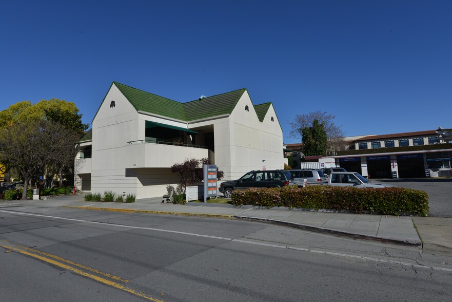 585 Glenwood Ave, Menlo Park, CA for lease - Building Photo - Image 1 of 24