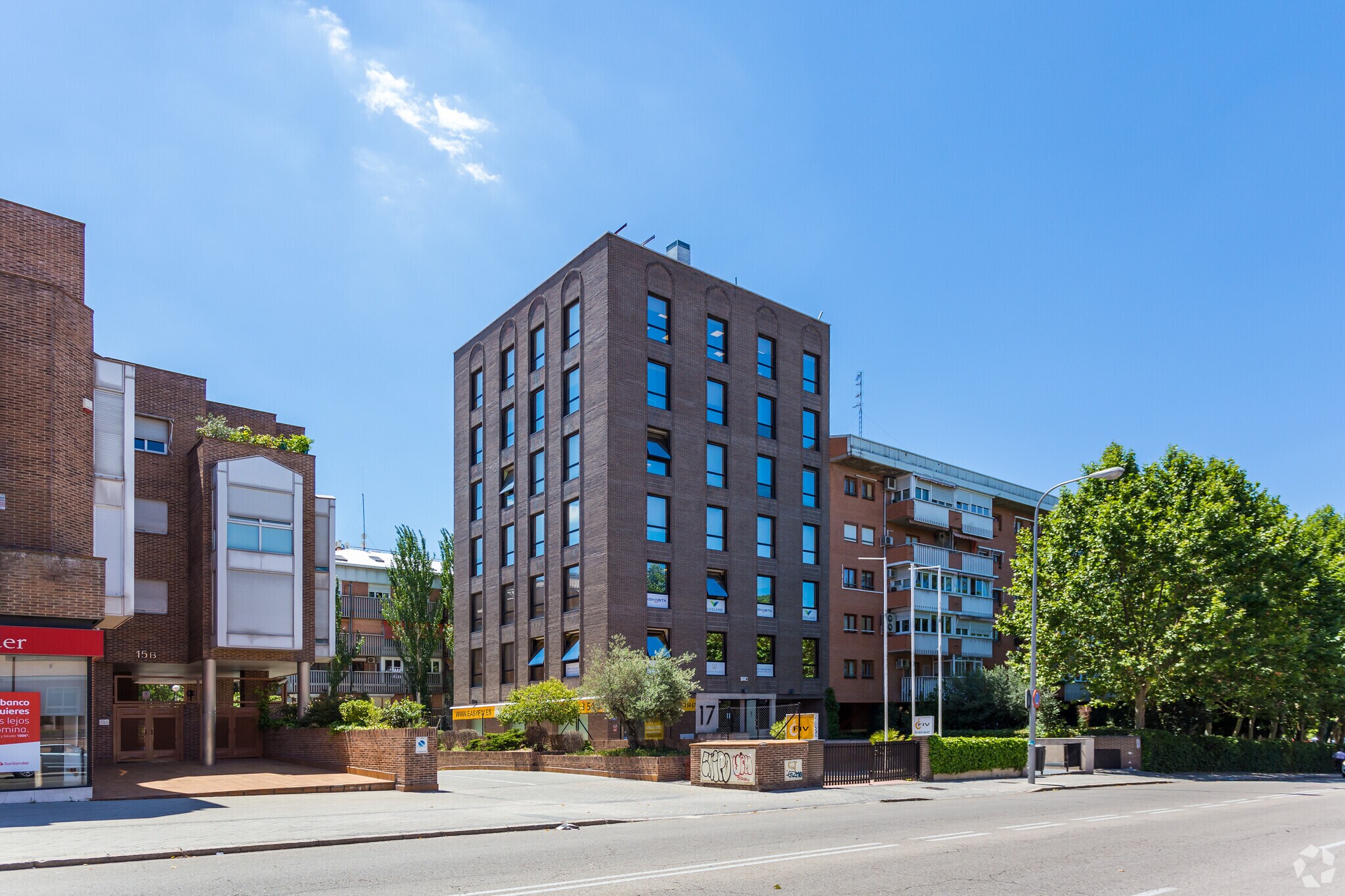 Calle José Silva, 17, Madrid, Madrid for sale Primary Photo- Image 1 of 1