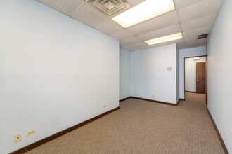 30 N Michigan Ave, Chicago, IL for lease Building Photo- Image 2 of 3