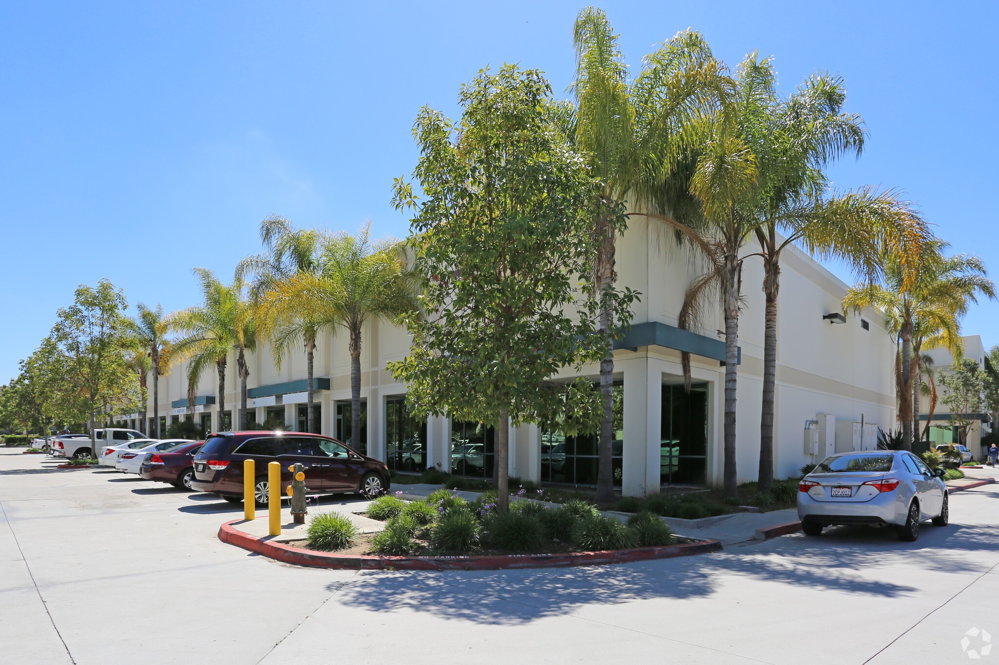 11880 Community Rd, Poway, CA for lease Primary Photo- Image 1 of 5