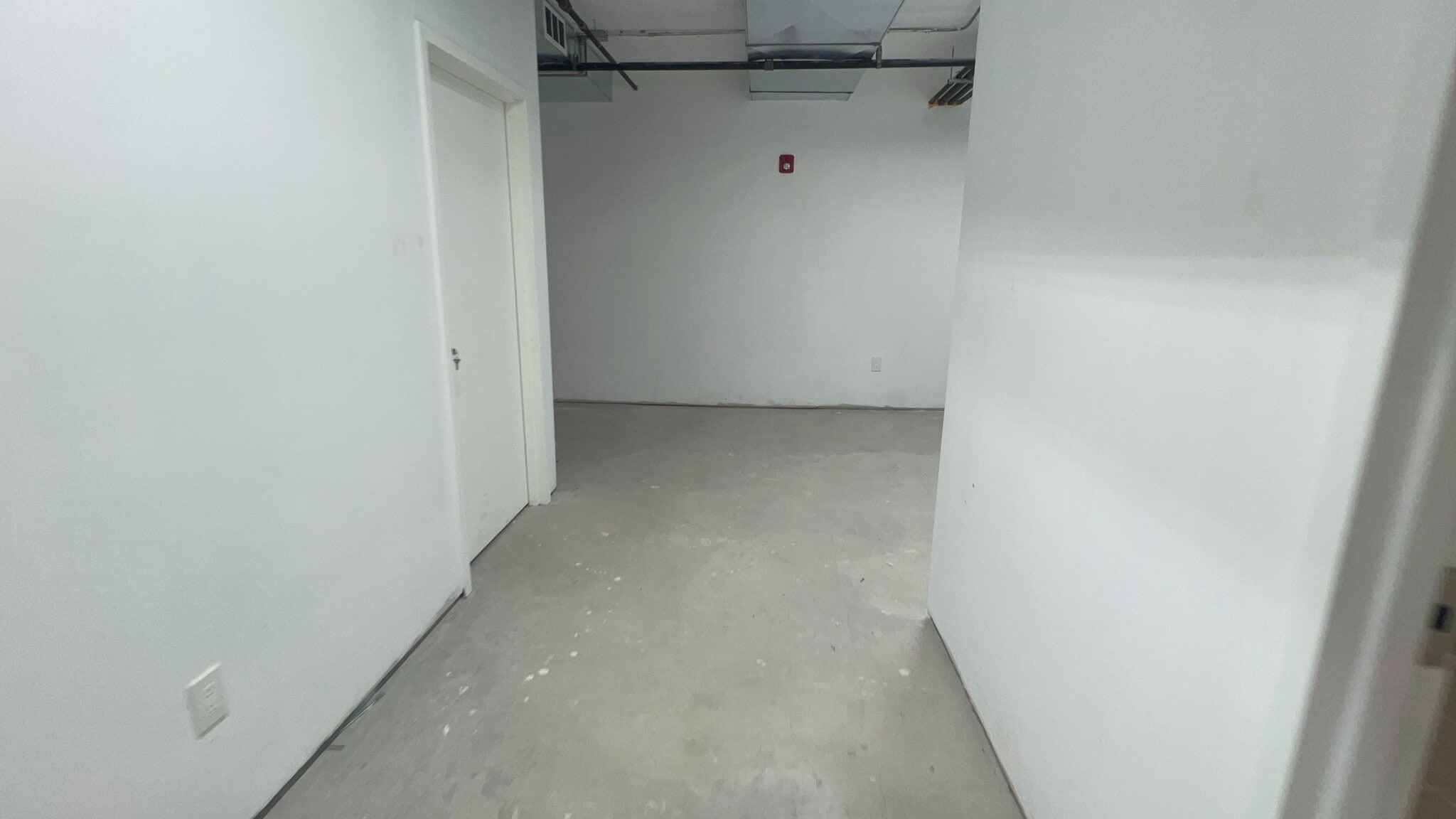 7402 Grand Ave, Elmhurst, NY for lease Interior Photo- Image 1 of 13