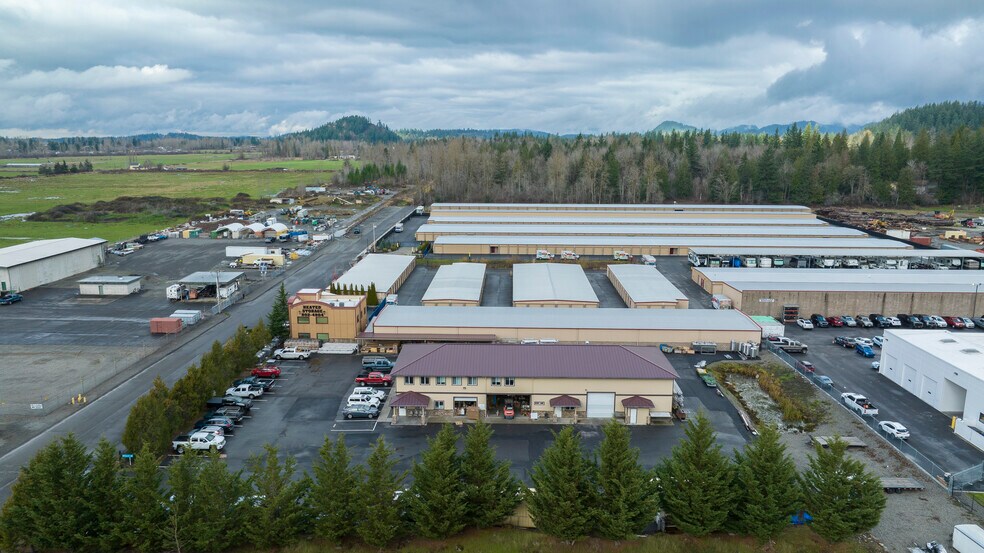 2035 Commerce St, Enumclaw, WA 98022 Enumclaw Plateau Heated Storage