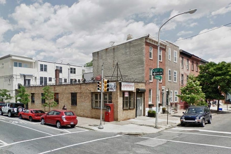 2147 Christian St, Philadelphia, PA for sale - Primary Photo - Image 1 of 1