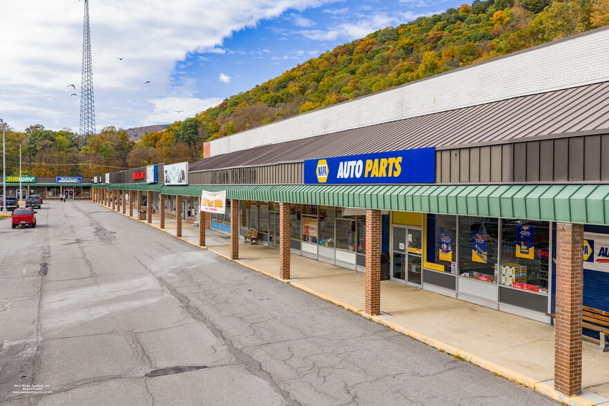 Ollie’s-Anchored Neighborhood Center portfolio of 4 properties for sale on LoopNet.com - Building Photo - Image 2 of 32