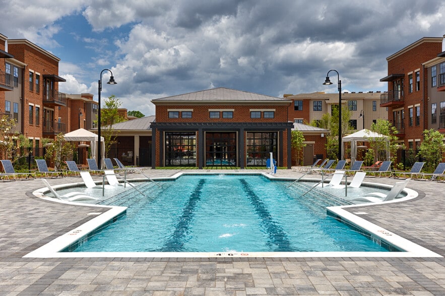 110 Oakland Spgs, Madison, AL for lease - Building Photo - Image 1 of 7