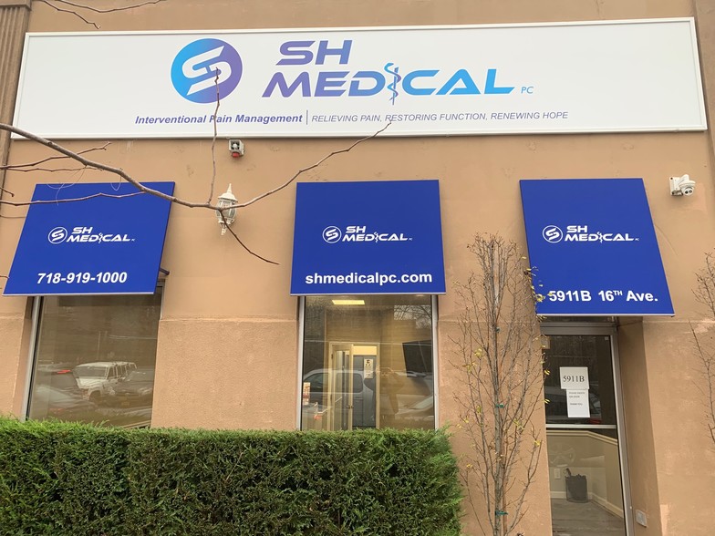 5911 16th Ave, Brooklyn, NY for sale - Building Photo - Image 1 of 1