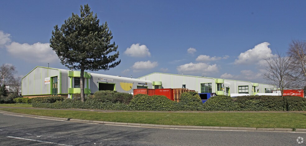 27-35 Bluestem Rd, Ipswich for sale - Primary Photo - Image 1 of 1