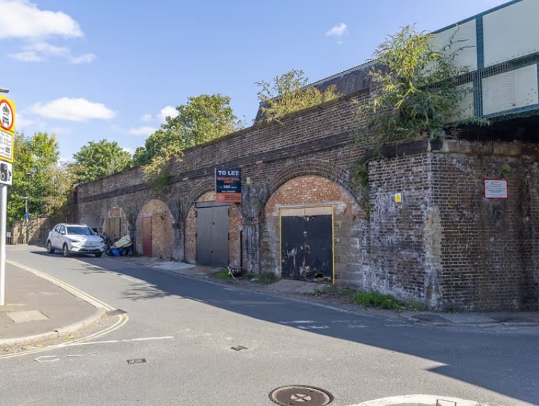 2-4 Colne Rd, Twickenham for lease - Building Photo - Image 1 of 1