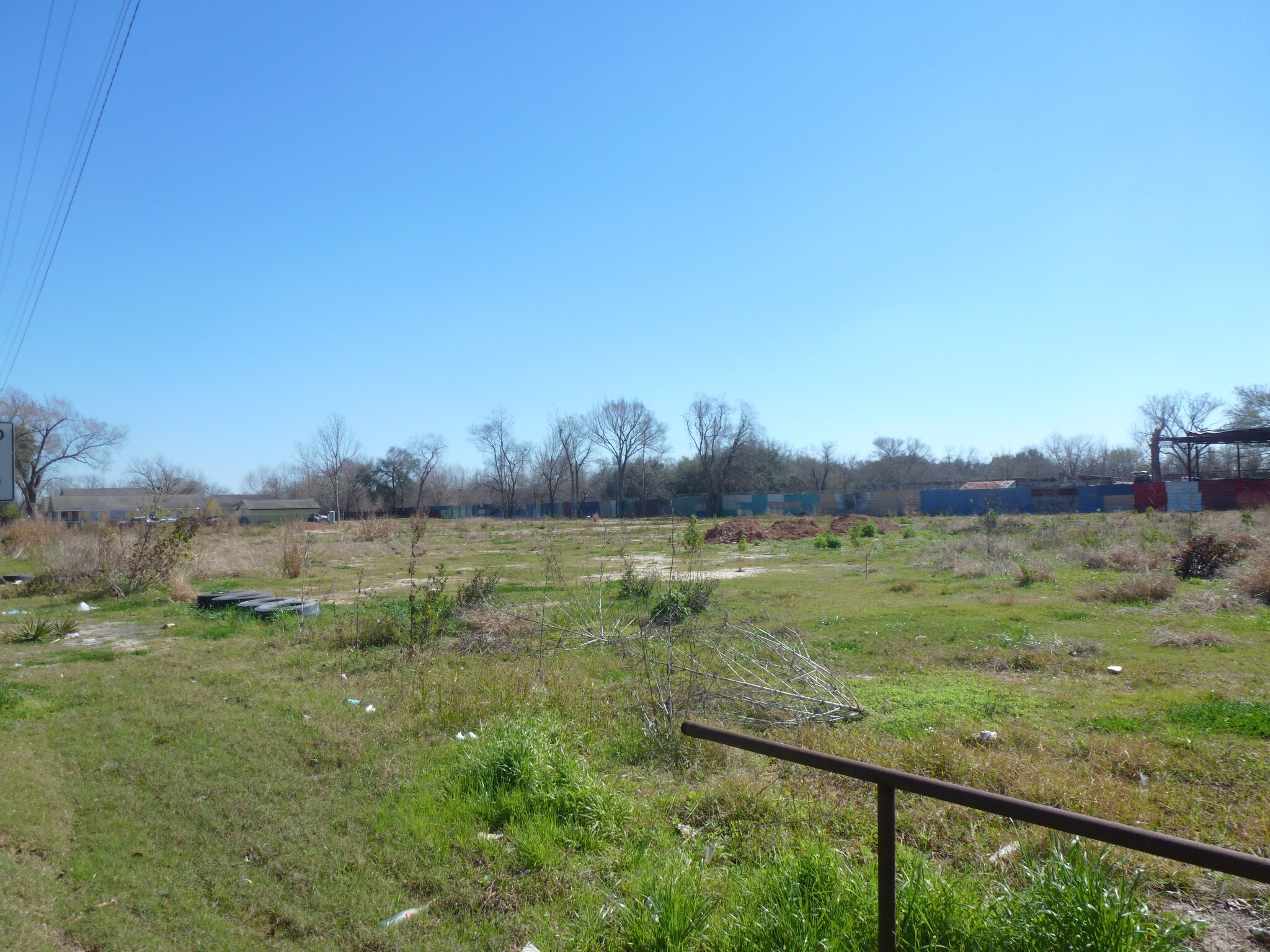 Helms @ Airline, Houston, TX for sale Primary Photo- Image 1 of 1