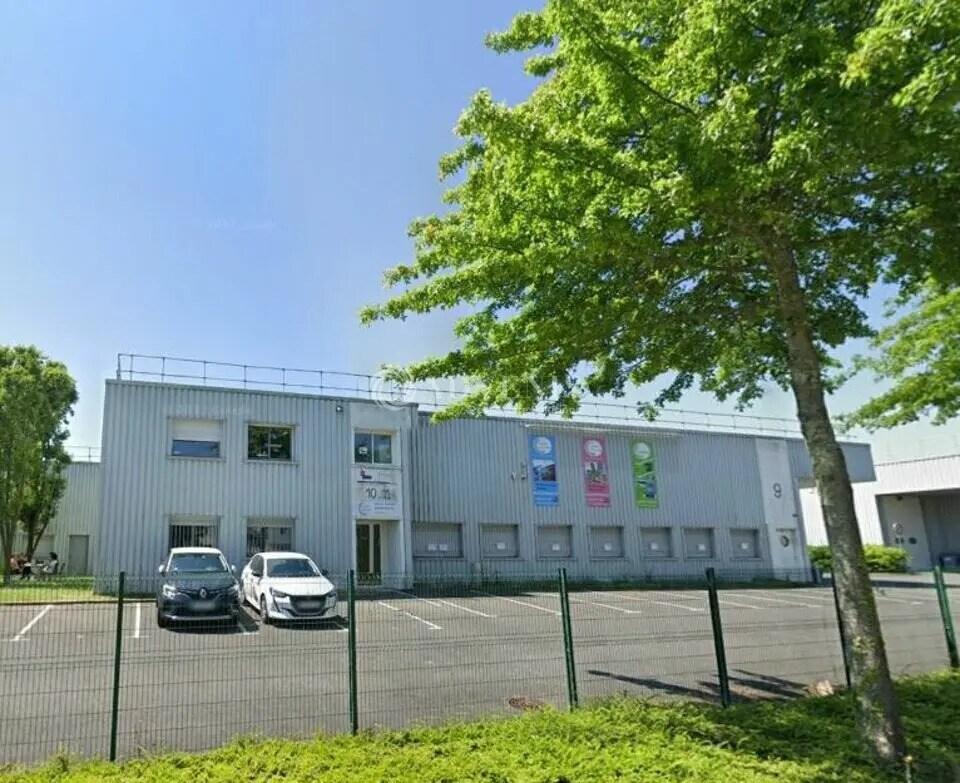 Flex in Saint-Herblain for lease Building Photo- Image 1 of 2