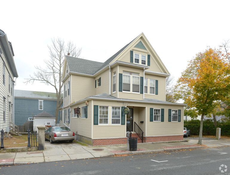 100 8th St, New Bedford, MA for sale - Primary Photo - Image 1 of 1