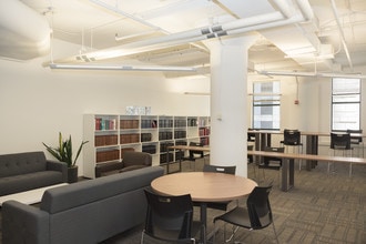 325 N LaSalle St, Chicago, IL for lease Interior Photo- Image 2 of 4