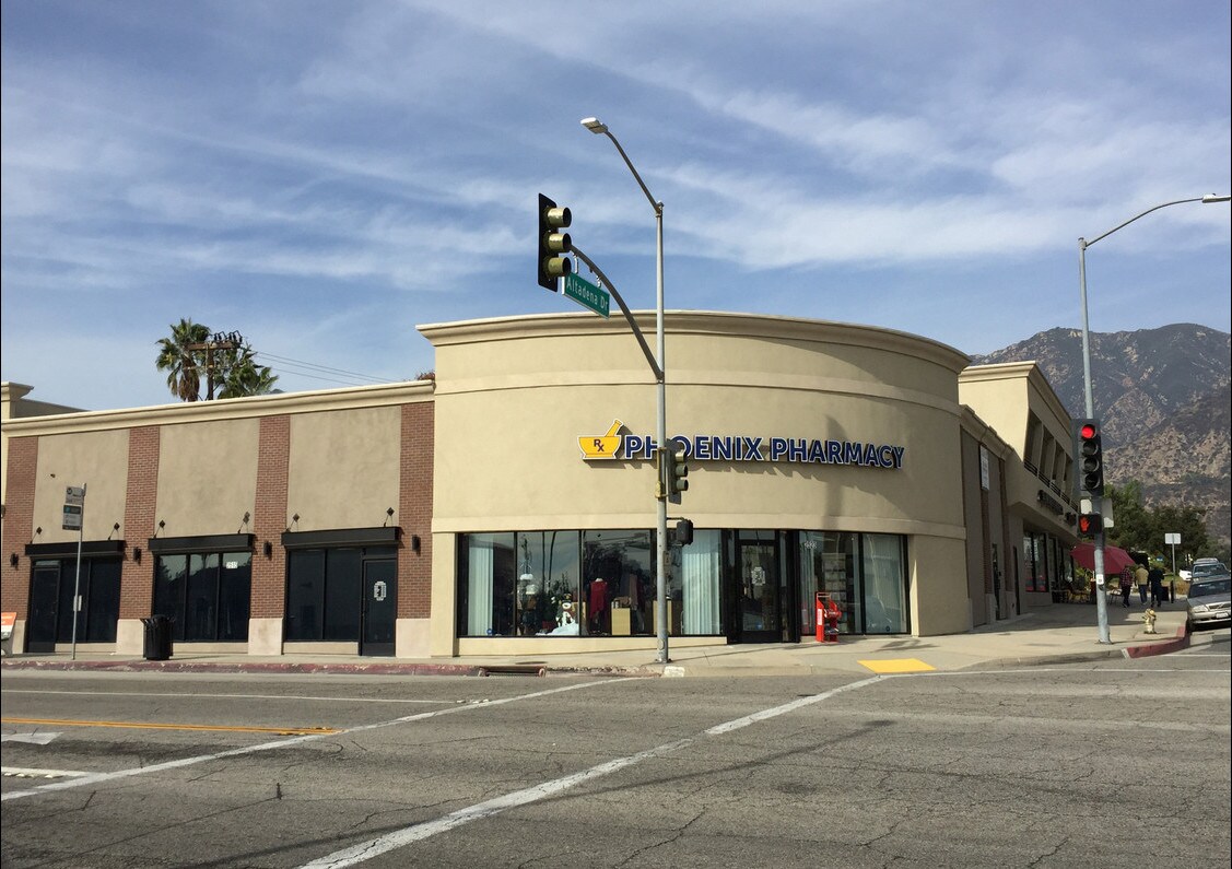 2523 E Washington